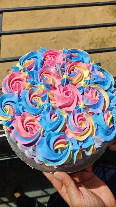 Customized cake
